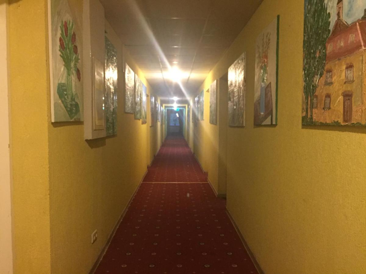 Taurage Hotel 外观 照片